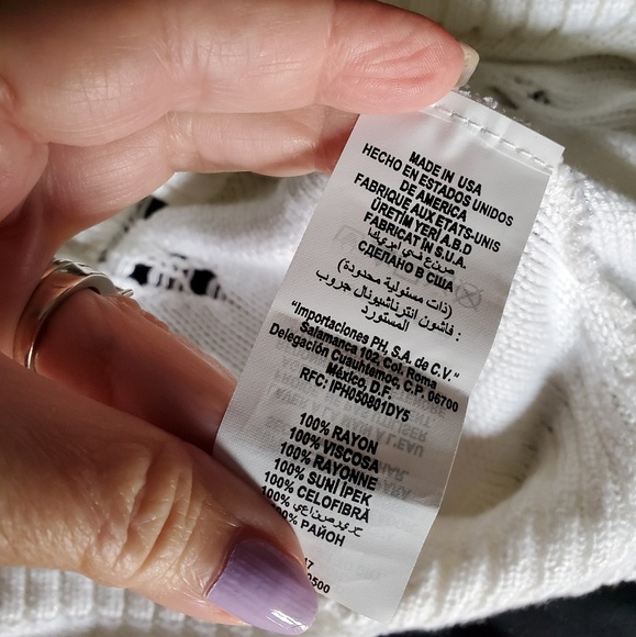 Bebe white short sleeve knit long top or short dress - Picture 4 of 7